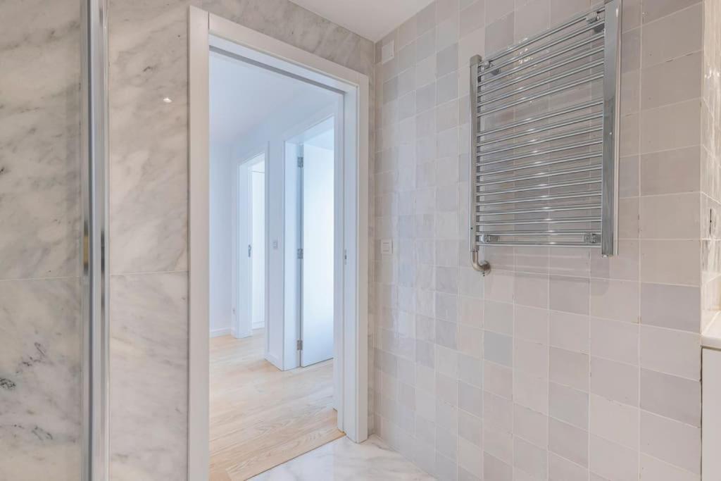 Campolide Lovely 2 Bedroom By Innkeeper Lisboa Exteriér fotografie